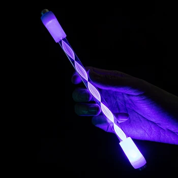 Jauno Radošo Fidget Vērpšanai Pildspalvu Ripu Rotaļlieta Pieaugušajiem Bērniem Ar LED Pagriezt Pildspalvu Rokā Ripu Stresa Atslodzes Pildspalvu, Rotaļlietas, Dāvanas,