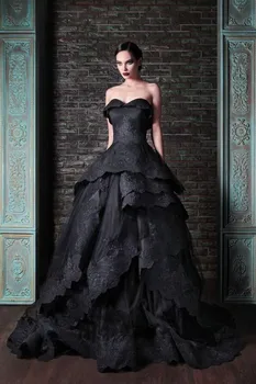 Gothic Black Kāzu Kleitu Daudzpakāpju-Line Strapless Līgavas Kleita Mežģīņu Appliqued bez Piedurknēm Grīdas Garums Garās Drēbes de Mariee